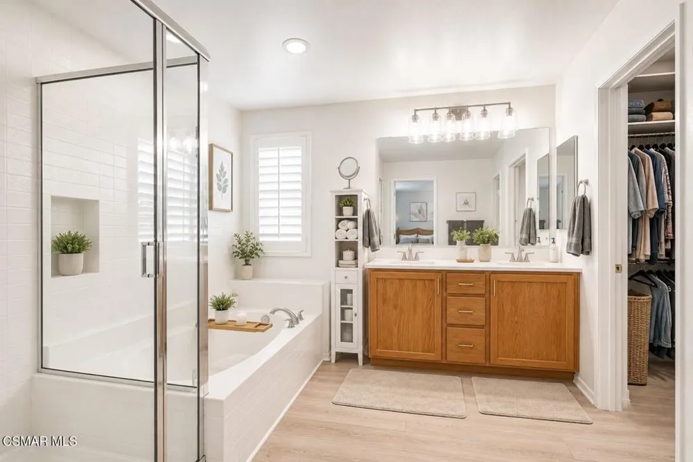 237 Galway Lane Simi Valley, CA 93065