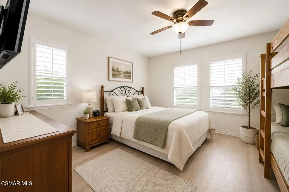 237 Galway Lane Simi Valley, CA 93065