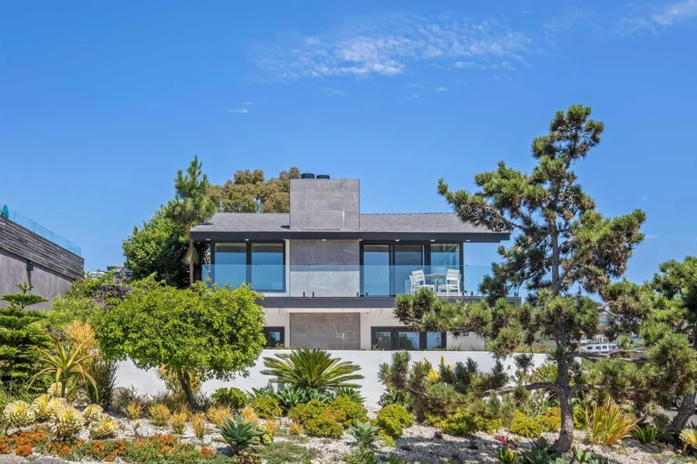 2568 Bonita Way Laguna Beach, CA 92651