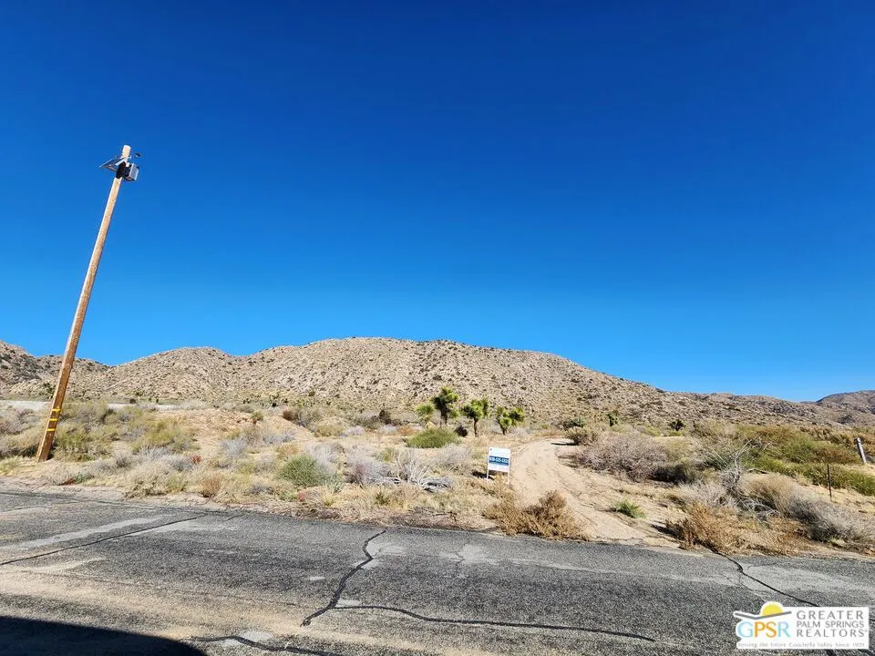 54260 Pinon Drive Yucca Valley, CA 92284
