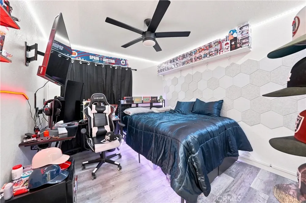 14743 Wakefield Drive Adelanto, CA 92301
