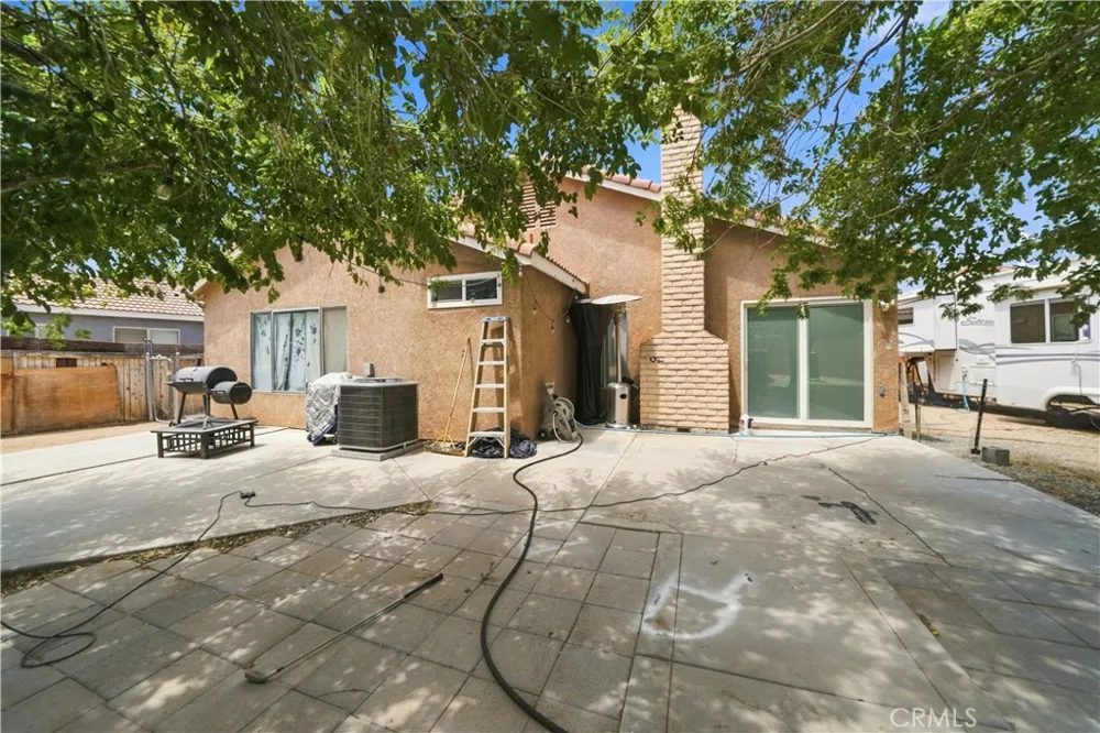 14743 Wakefield Drive Adelanto, CA 92301