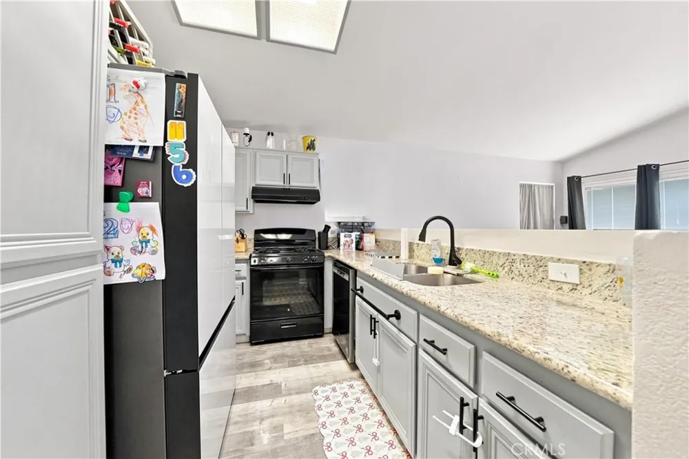 14743 Wakefield Drive Adelanto, CA 92301