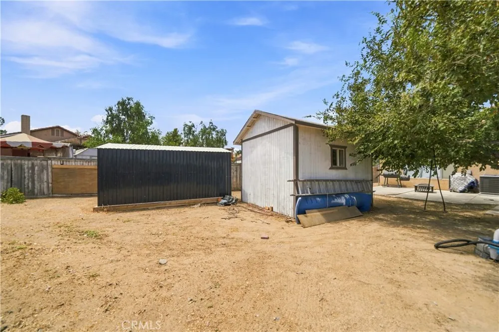 14743 Wakefield Drive Adelanto, CA 92301