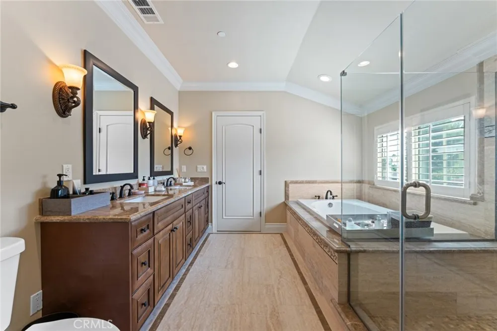 8748 Naomi San Gabriel, CA 91775