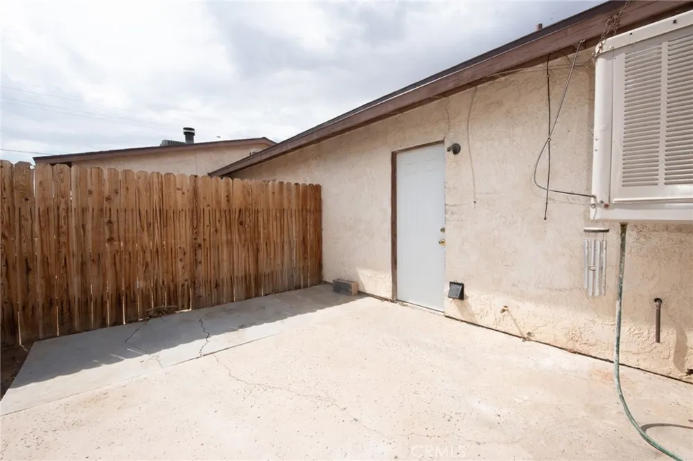 12212 Kiowa #1 Apple Valley, CA 92308