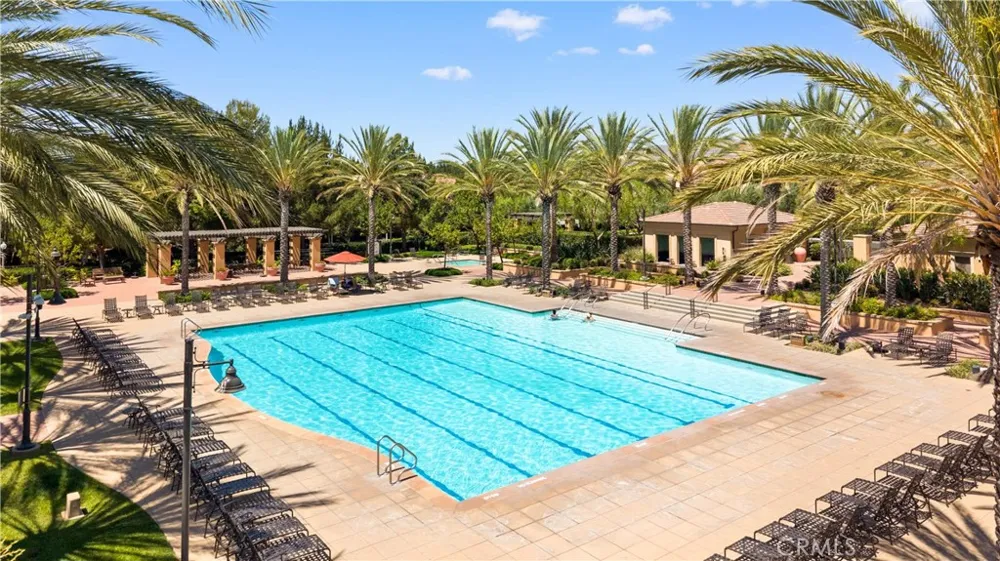 63 Rossmore Irvine, CA 92620