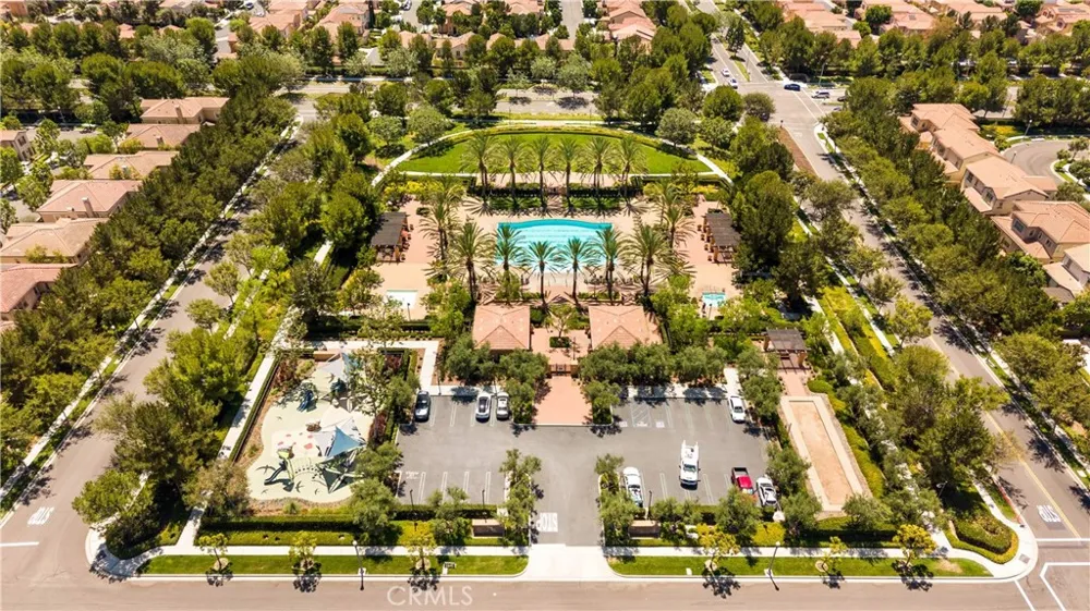 63 Rossmore Irvine, CA 92620