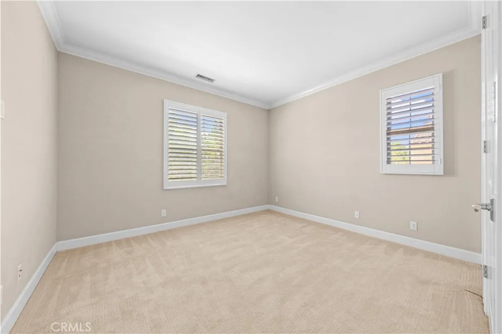 63 Rossmore Irvine, CA 92620