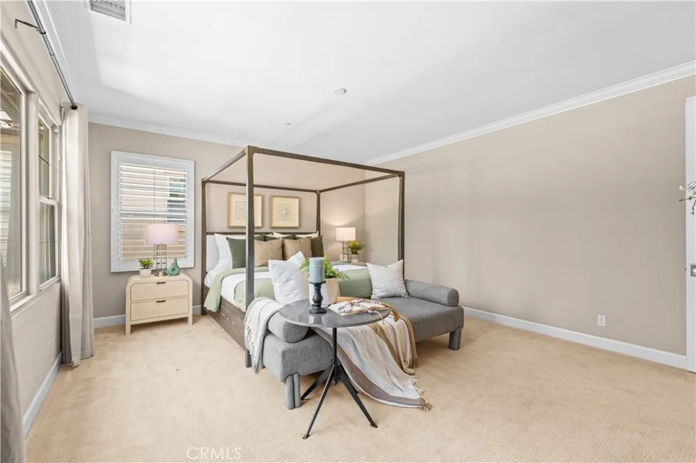 63 Rossmore Irvine, CA 92620
