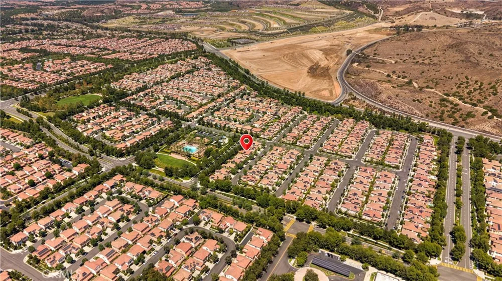 63 Rossmore Irvine, CA 92620