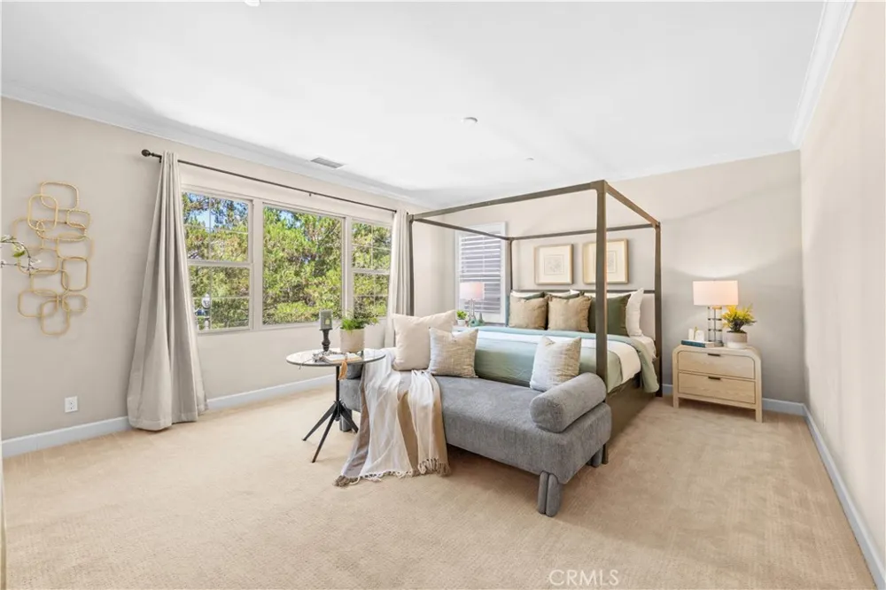 63 Rossmore Irvine, CA 92620
