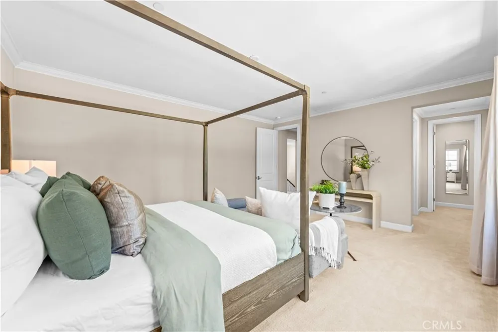 63 Rossmore Irvine, CA 92620