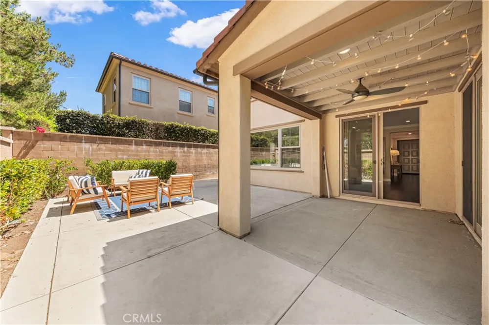 63 Rossmore Irvine, CA 92620