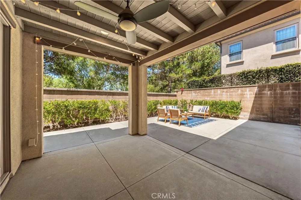 63 Rossmore Irvine, CA 92620