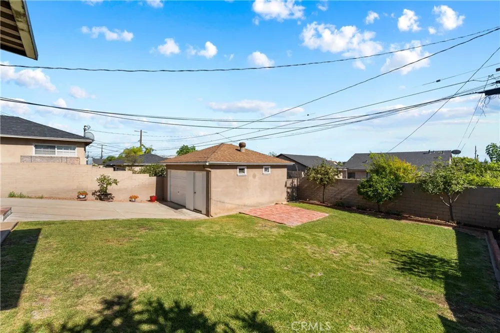 400 W Andrix Monterey Park, CA 91754