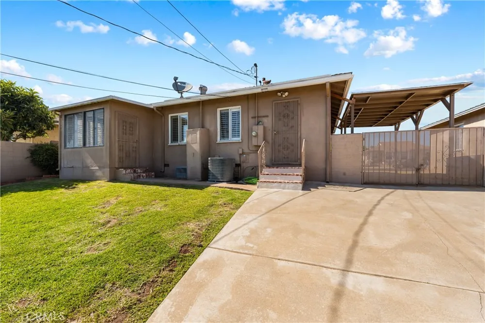 400 W Andrix Monterey Park, CA 91754