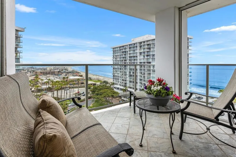 1810 Avenida Del Mundo #908 Coronado, CA 92118