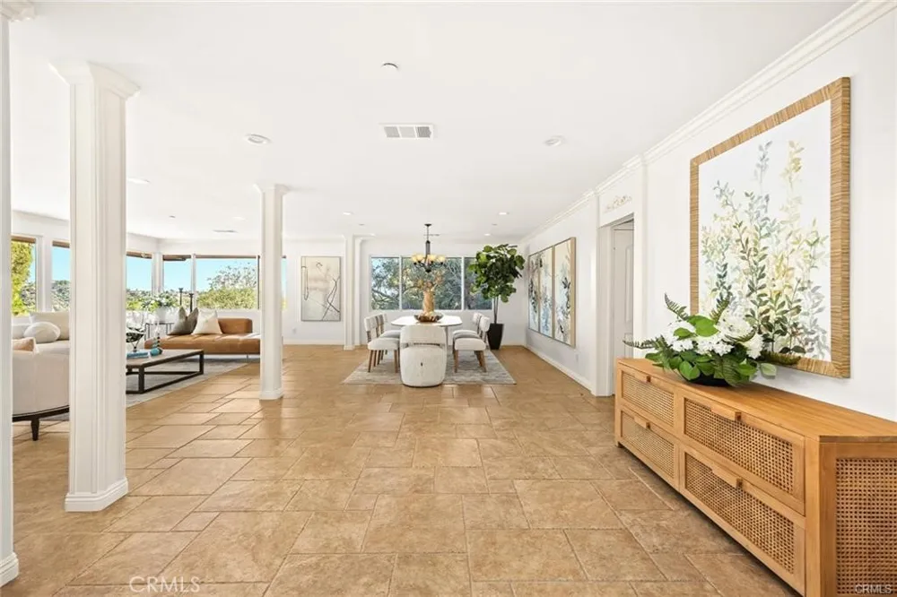 2047 Carolwood Drive Arcadia, CA 91006