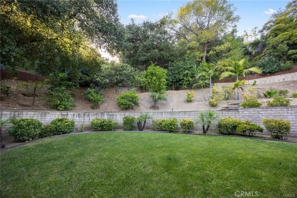 2047 Carolwood Drive Arcadia, CA 91006