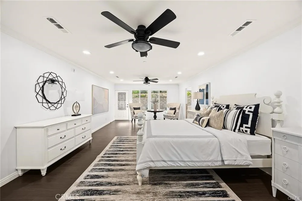 2047 Carolwood Drive Arcadia, CA 91006