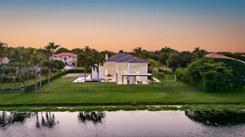 3526 Juniper Ln Davie, FL 33330
