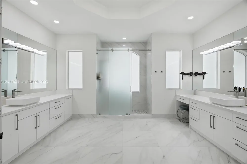 3526 Juniper Ln Davie, FL 33330