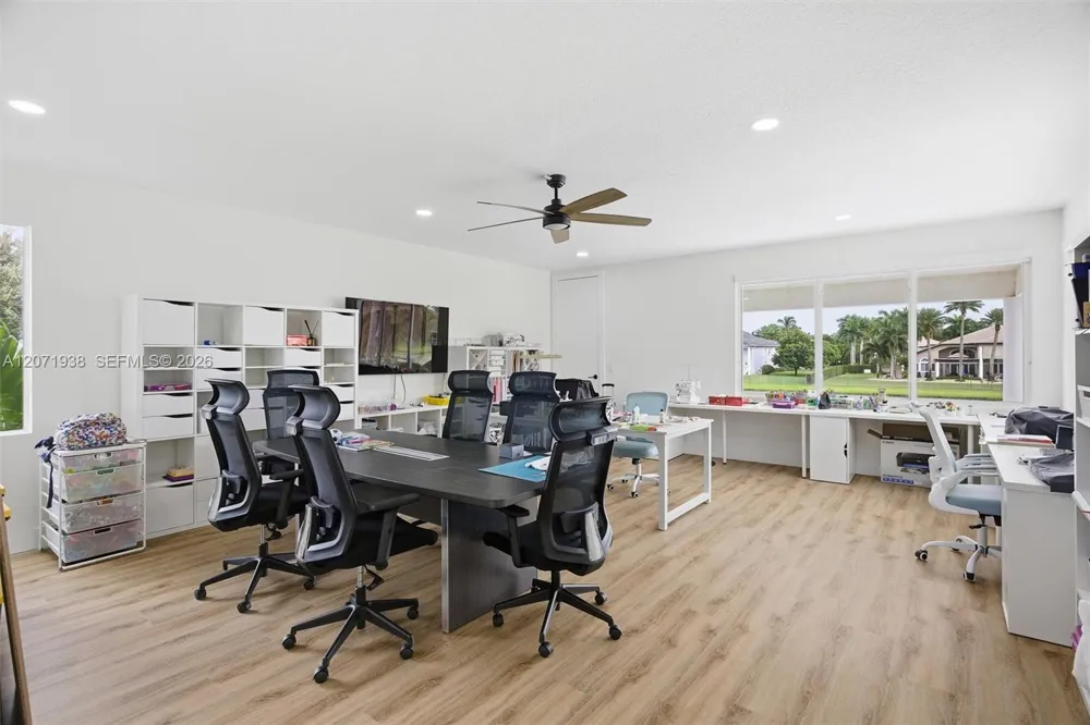 3526 Juniper Ln Davie, FL 33330