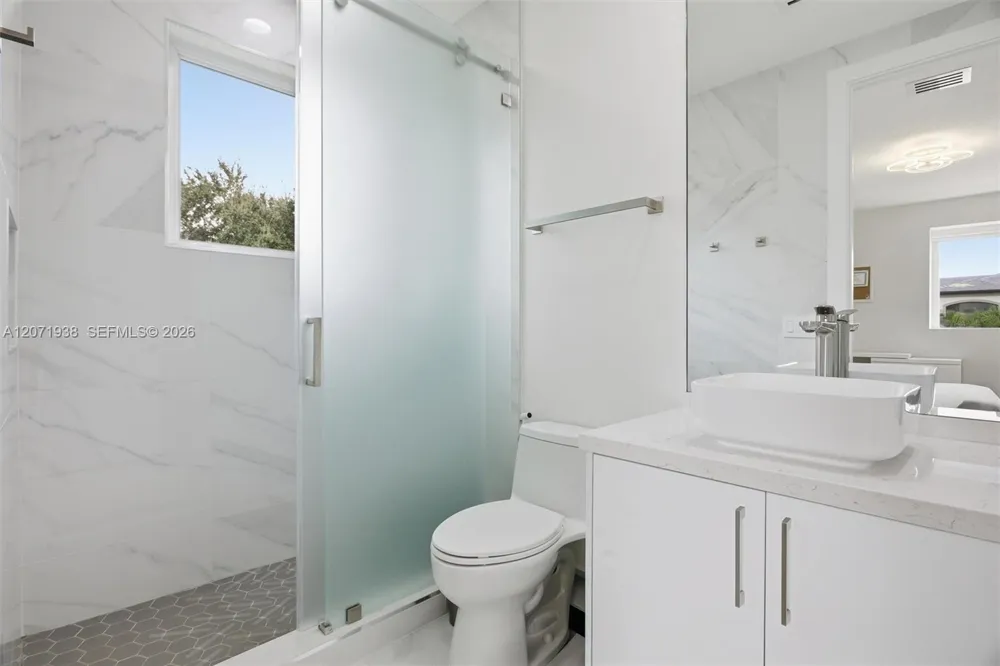 3526 Juniper Ln Davie, FL 33330