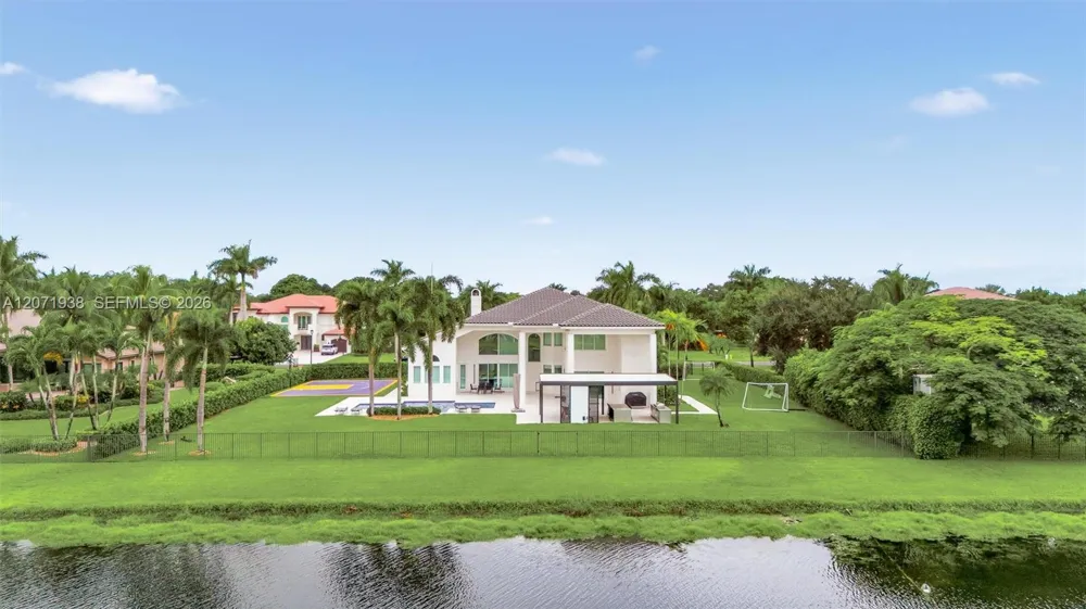 3526 Juniper Ln Davie, FL 33330