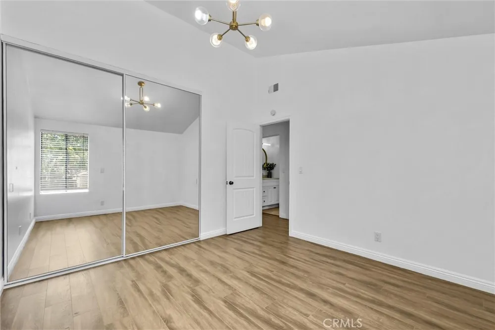 19651 Castellana Yorba Linda, CA 92886