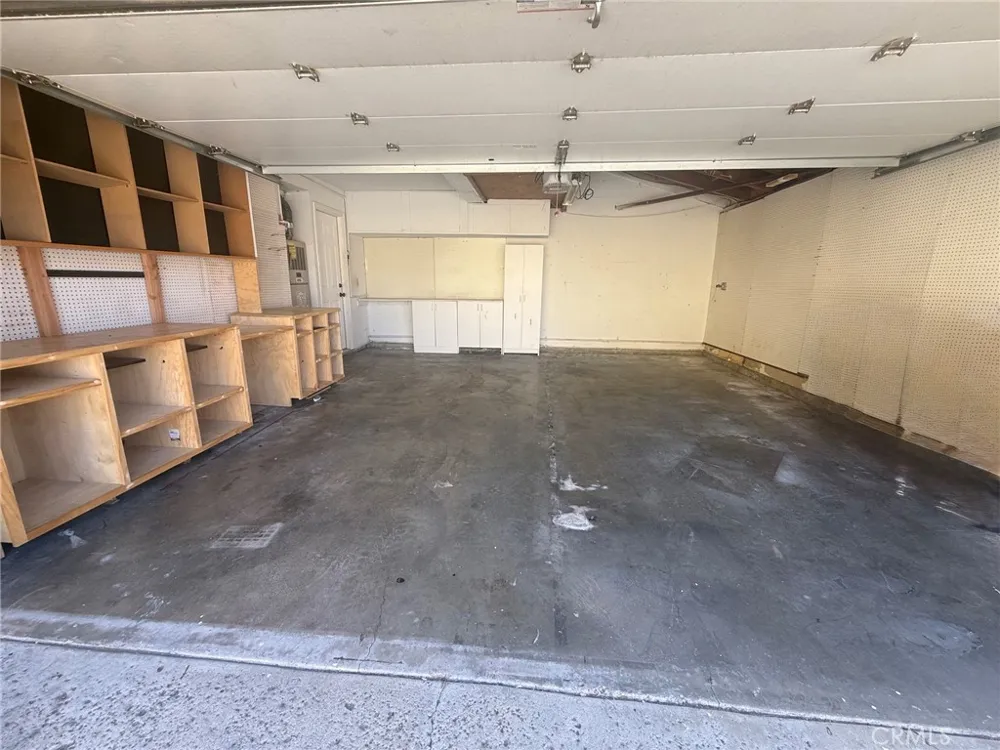 19651 Castellana Yorba Linda, CA 92886