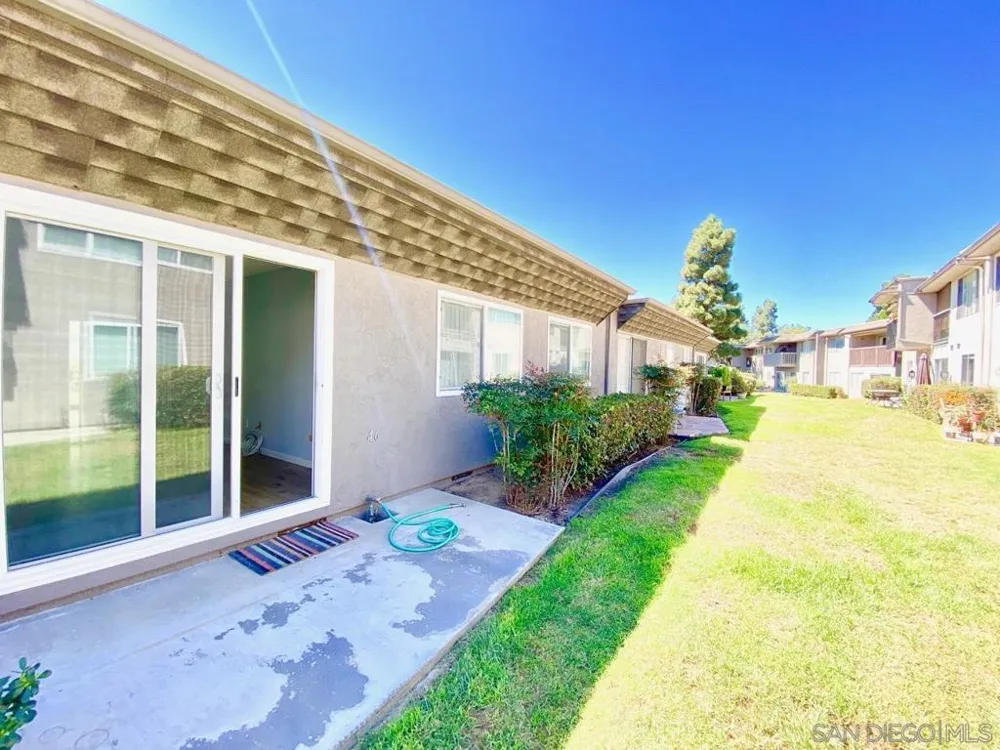6346 Caminito Andreta San Diego, CA 92111