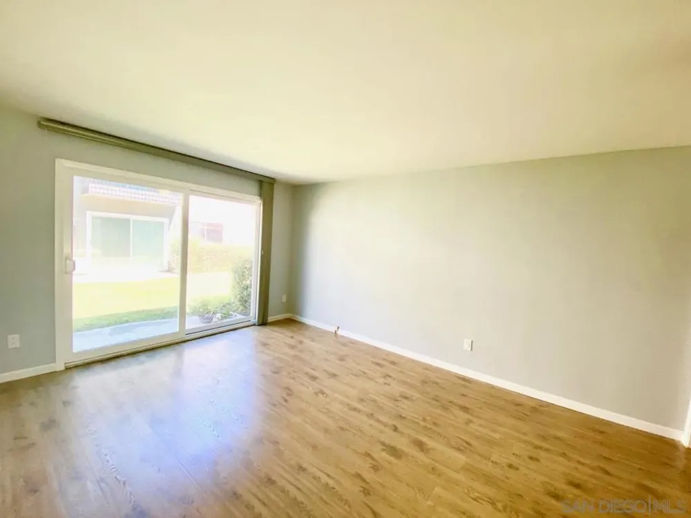6346 Caminito Andreta San Diego, CA 92111