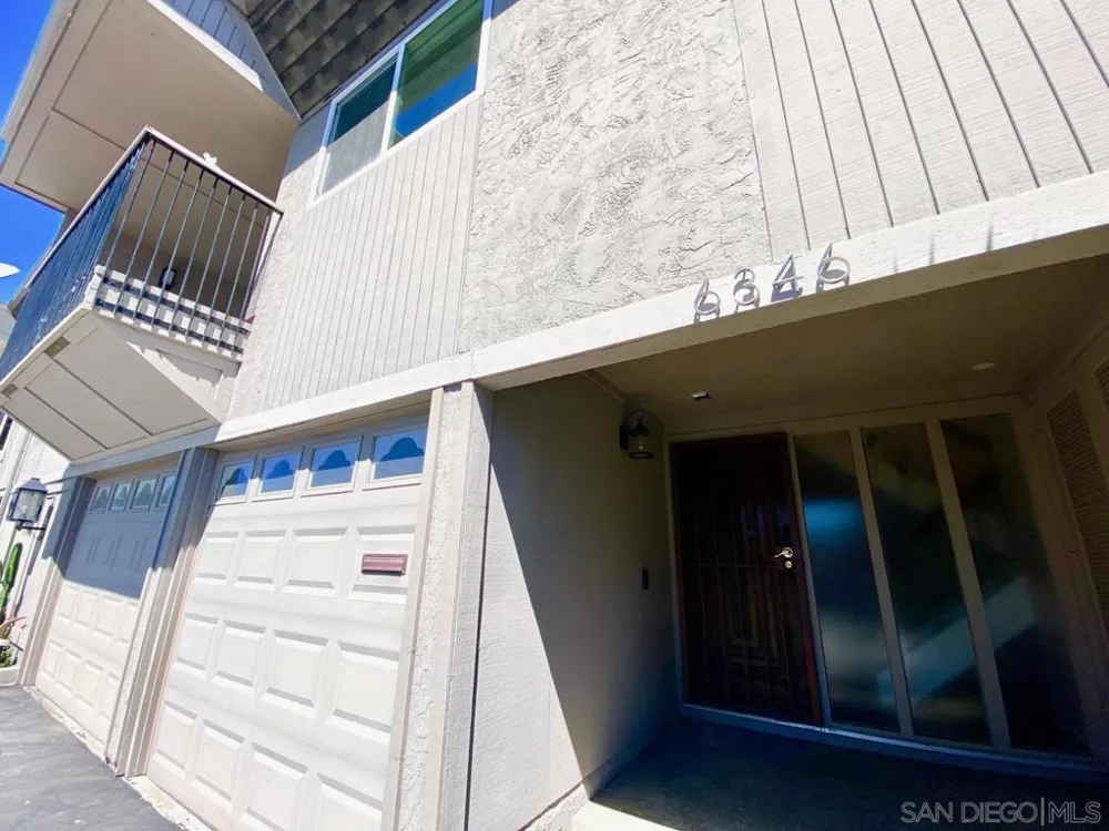 6346 Caminito Andreta San Diego, CA 92111