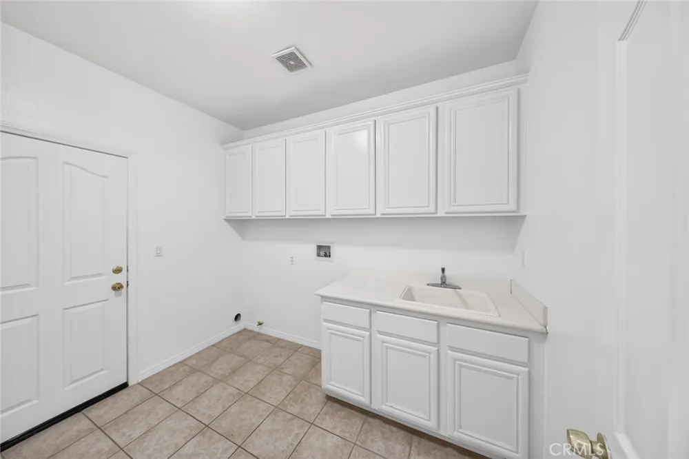 5533 Pine Avenue Chino Hills, CA 91709