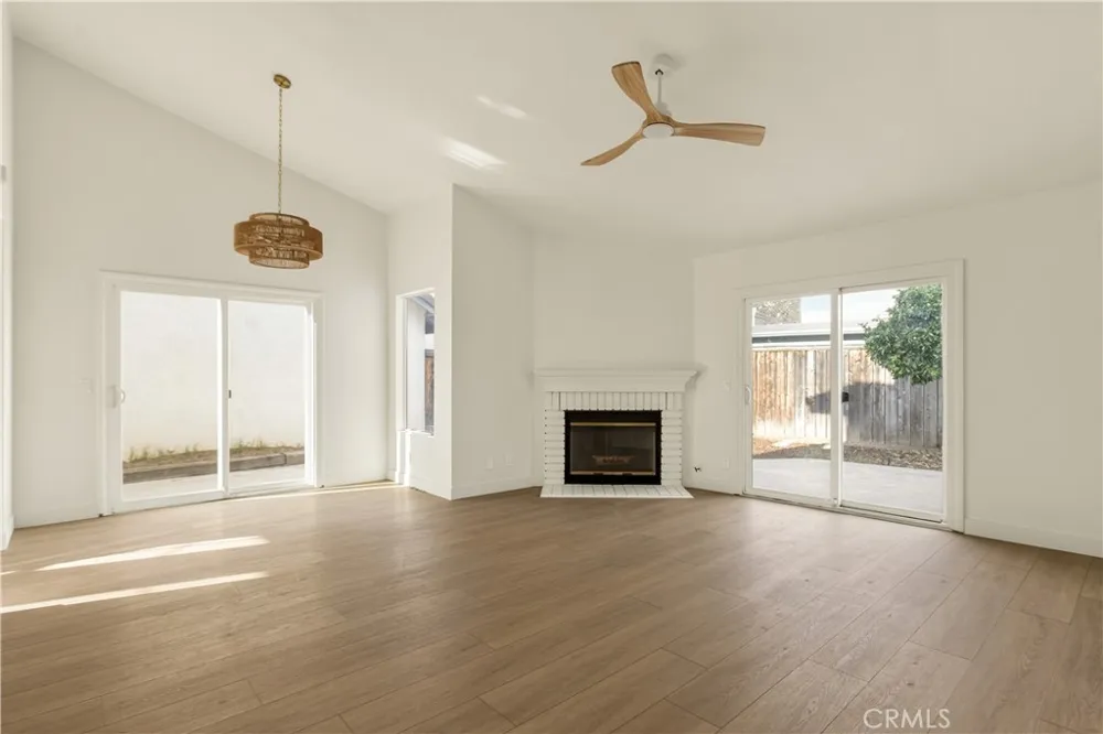 2434 Smokewood Escondido, CA 92026