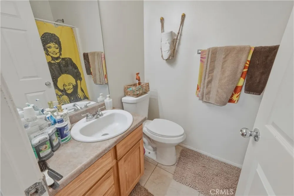 6252 Smoketree Avenue 29 Palms, CA 92277