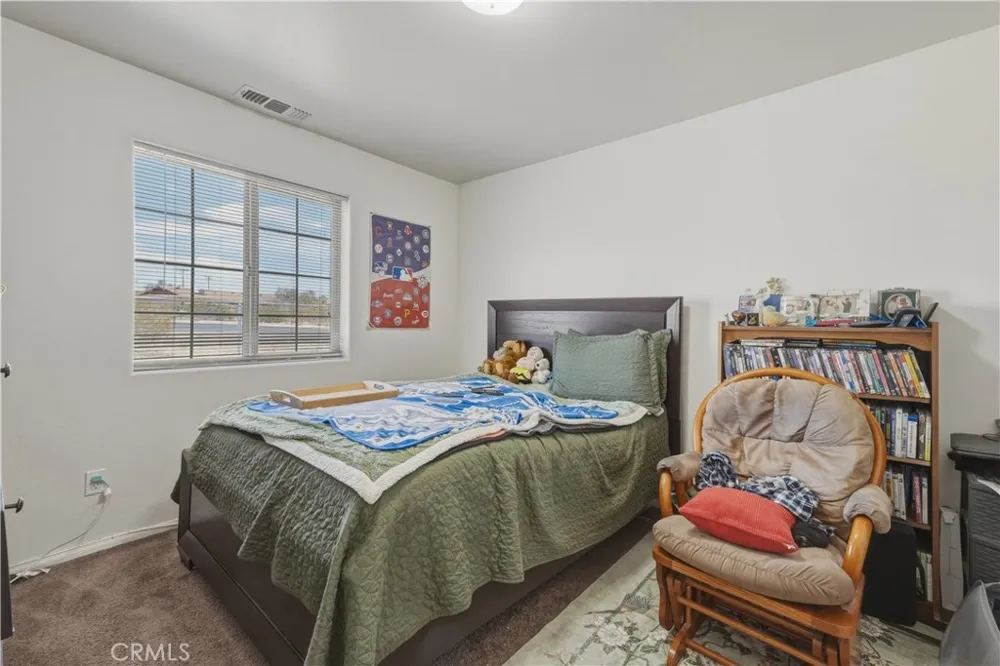 6252 Smoketree Avenue 29 Palms, CA 92277