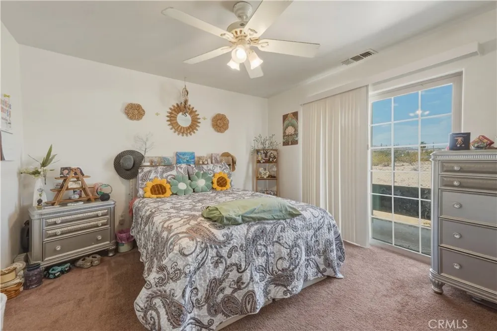 6252 Smoketree Avenue 29 Palms, CA 92277