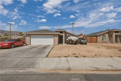 6636 Cholla Avenue