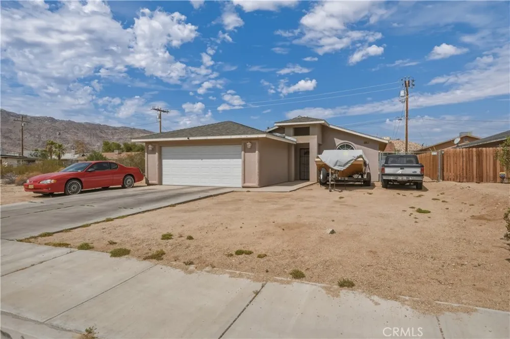 6636 Cholla Avenue 29 Palms, CA 92277
