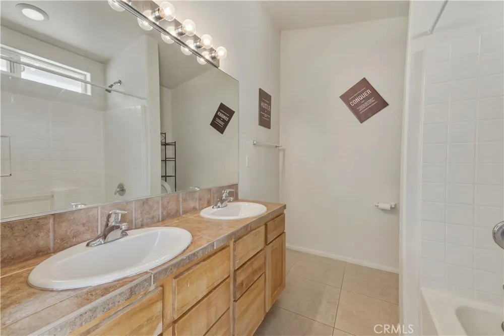 6636 Cholla Avenue 29 Palms, CA 92277
