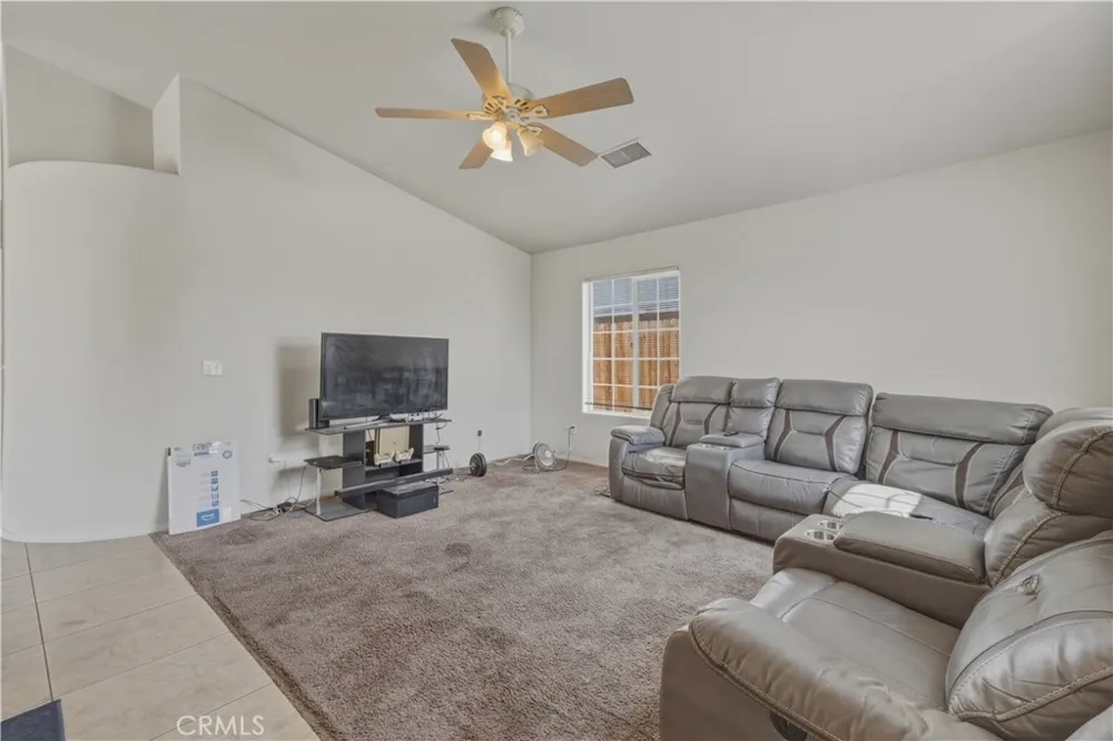 6636 Cholla Avenue 29 Palms, CA 92277