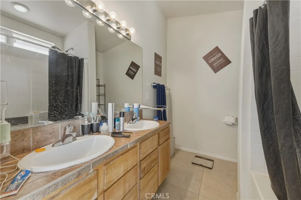 6636 Cholla Avenue 29 Palms, CA 92277