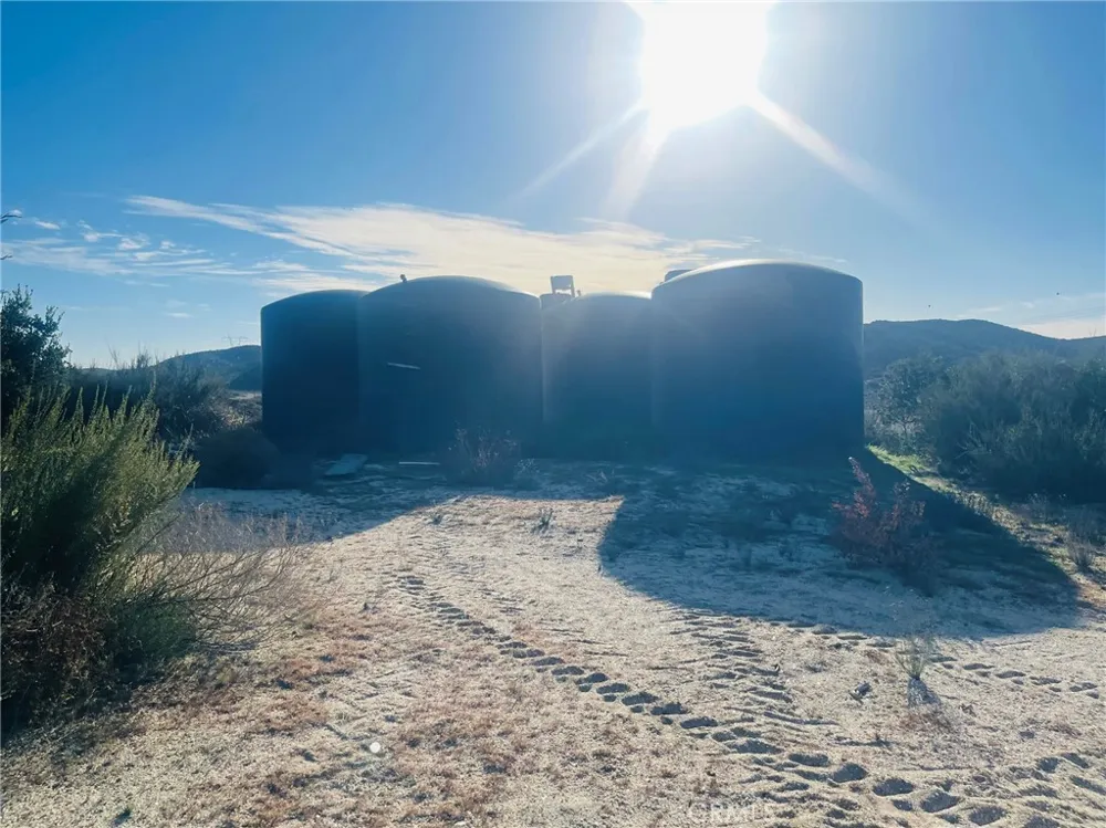 3131 La Posta Campo, CA 91906