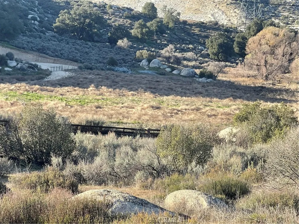 3131 La Posta Campo, CA 91906