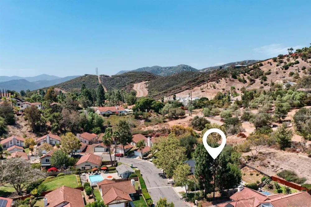 2027 Pointer Glen Escondido, CA 92029