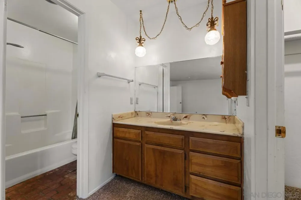 2906 Lakeview Drive Julian, CA 92036