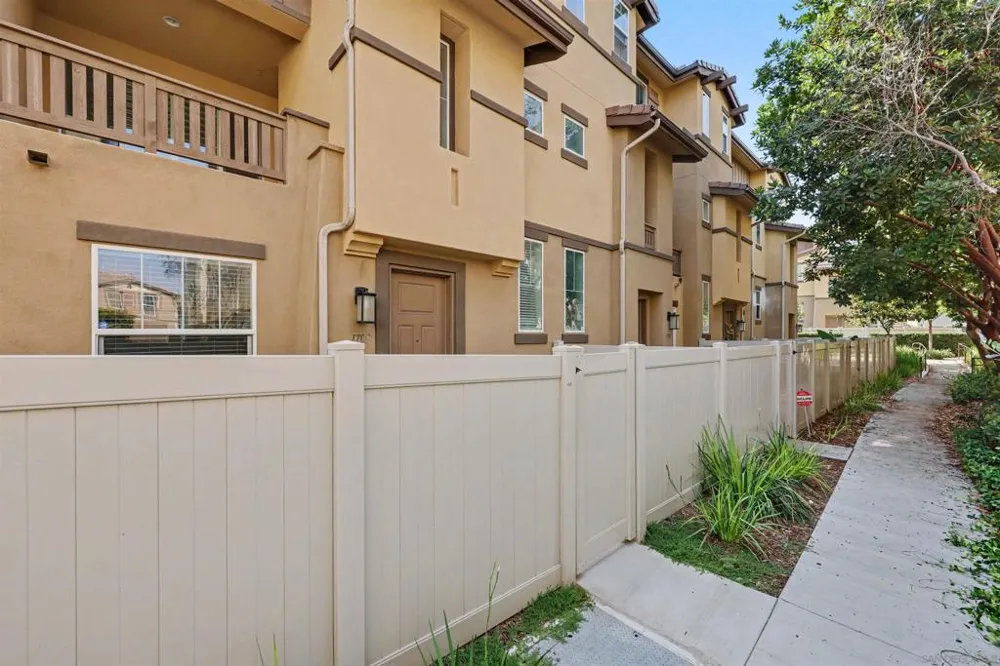 1702 Santa Gloria San Diego, CA 92154